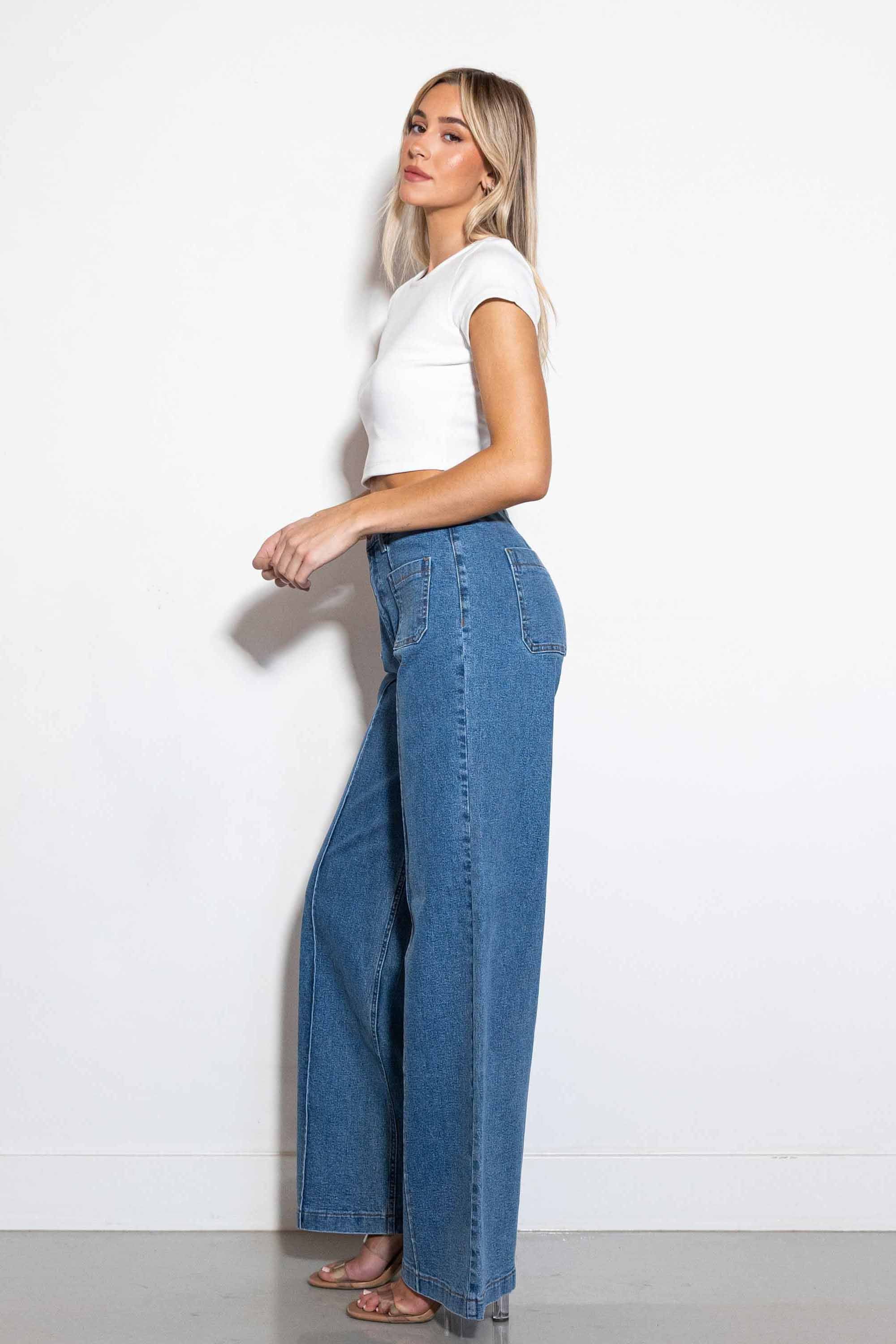 Square Pockets Wide Leg Jeans – Vibrant miu Square Pockets Wide Leg Jeans – Vibrant miu