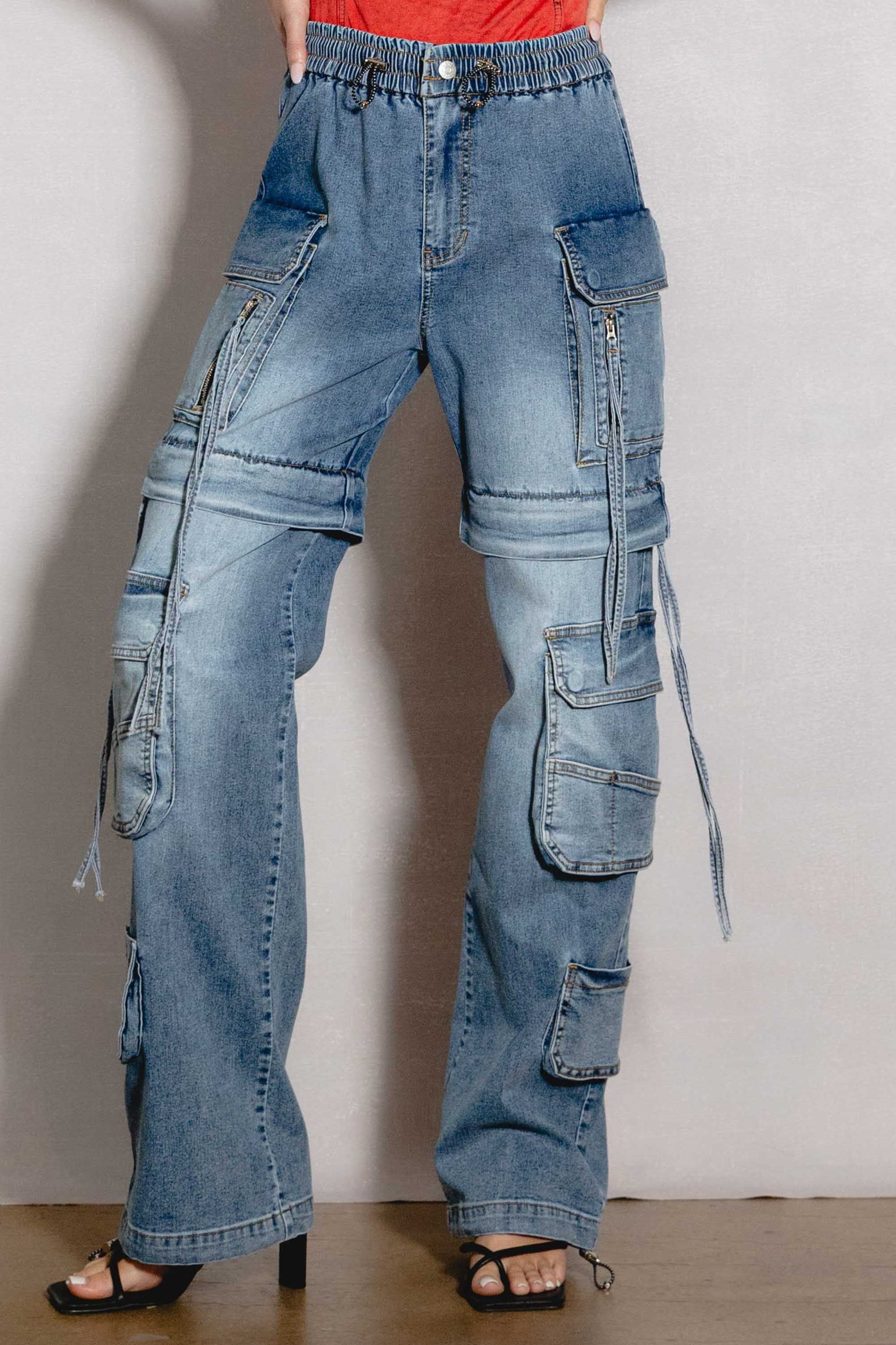 Wide Leg Cargo Jeans