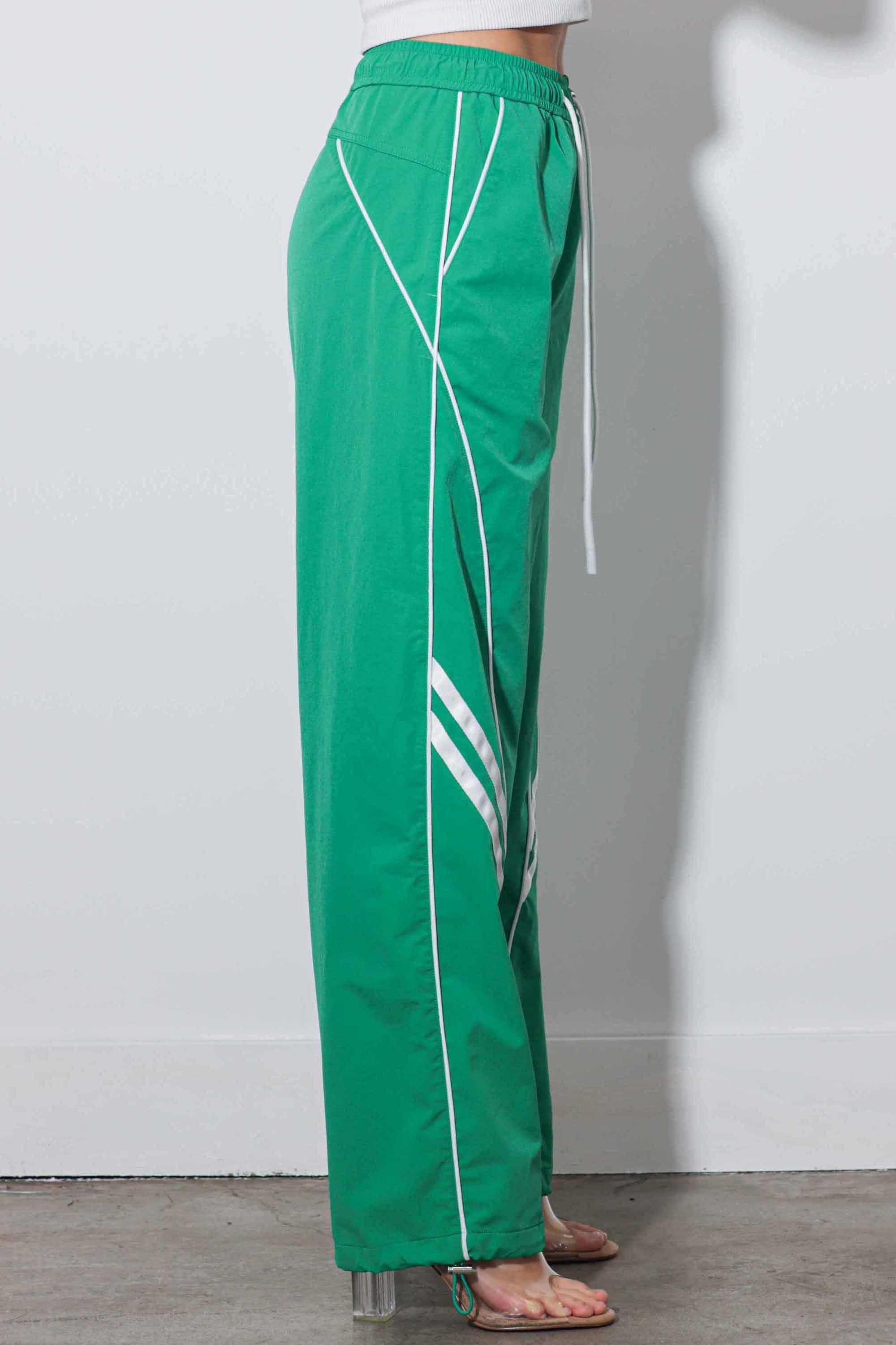 XPT516] Baggy Track Pants – Vibrant miu