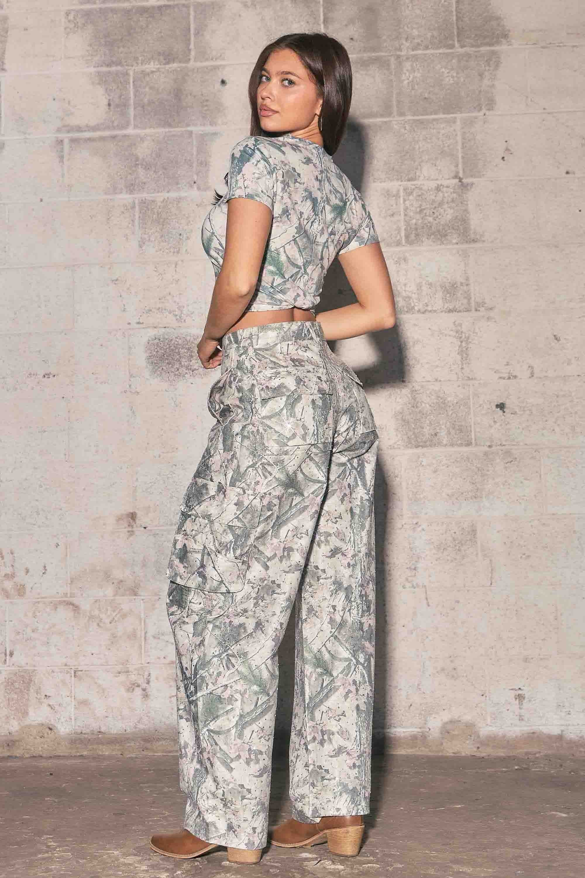 XPT506] Rhinestone Camo Print Baggy Barrel Jeans – Vibrant miu