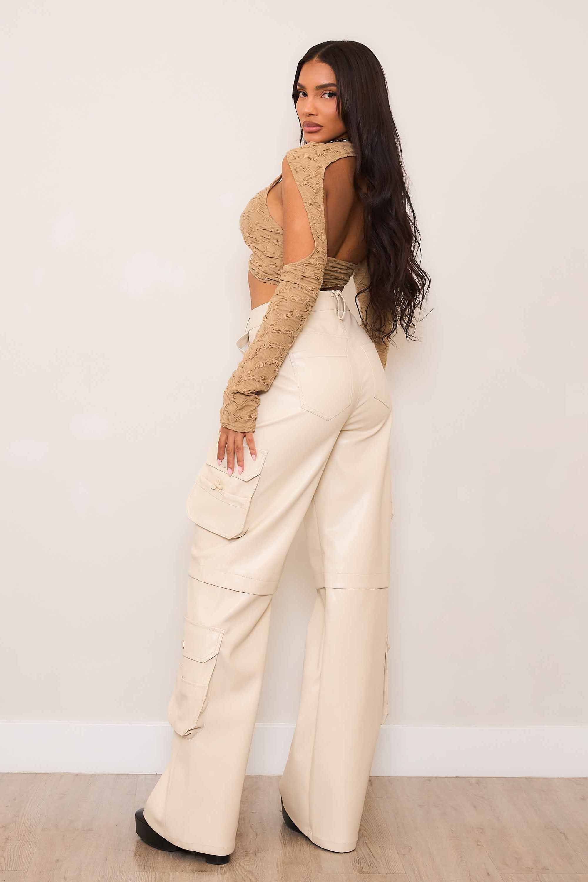 P6117] Vegan Leather Wide Fit Cargo Pants – Vibrant miu