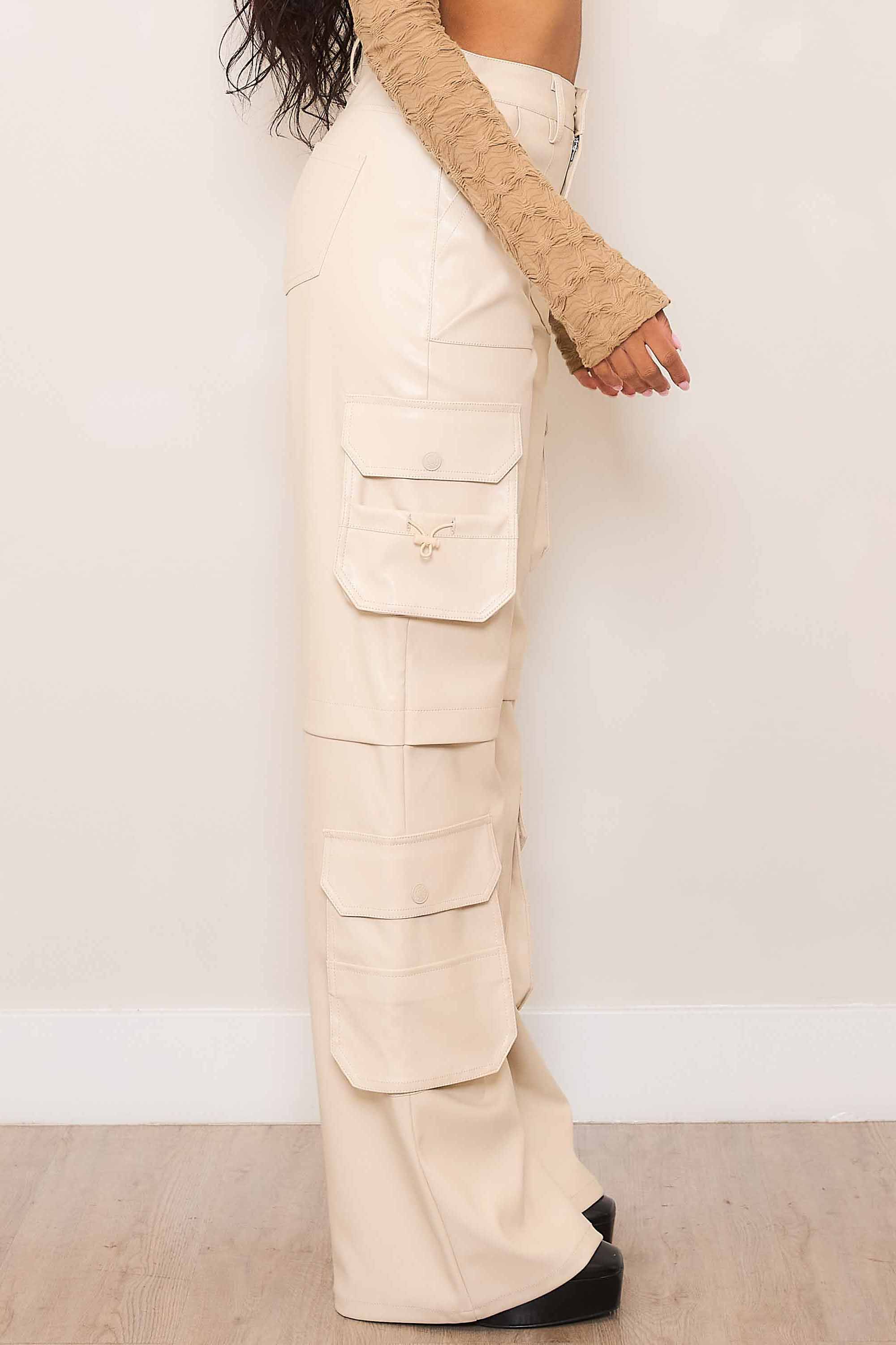 P6117] Vegan Leather Wide Fit Cargo Pants – Vibrant miu