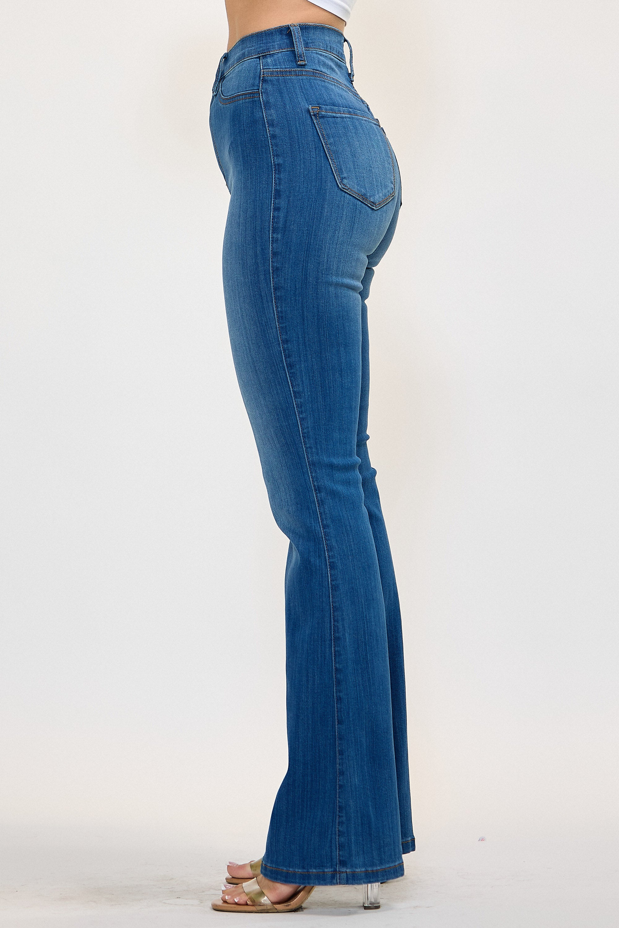 P6127] High-Rise Bootcut Jeans – Vibrant miu