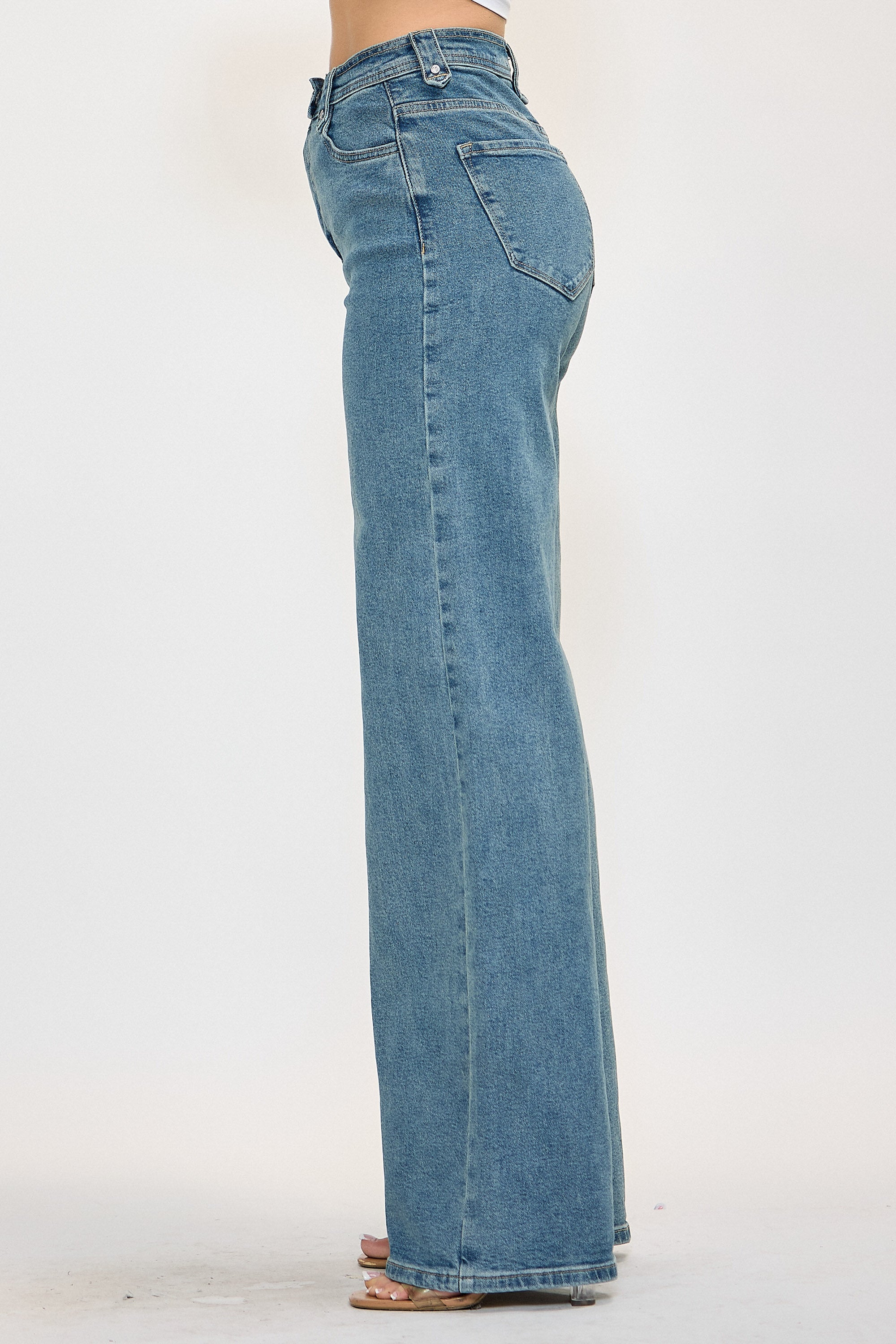 P6146] High-Rise Wide Leg Jeans With Waist Snap Button – Vibrant miu
