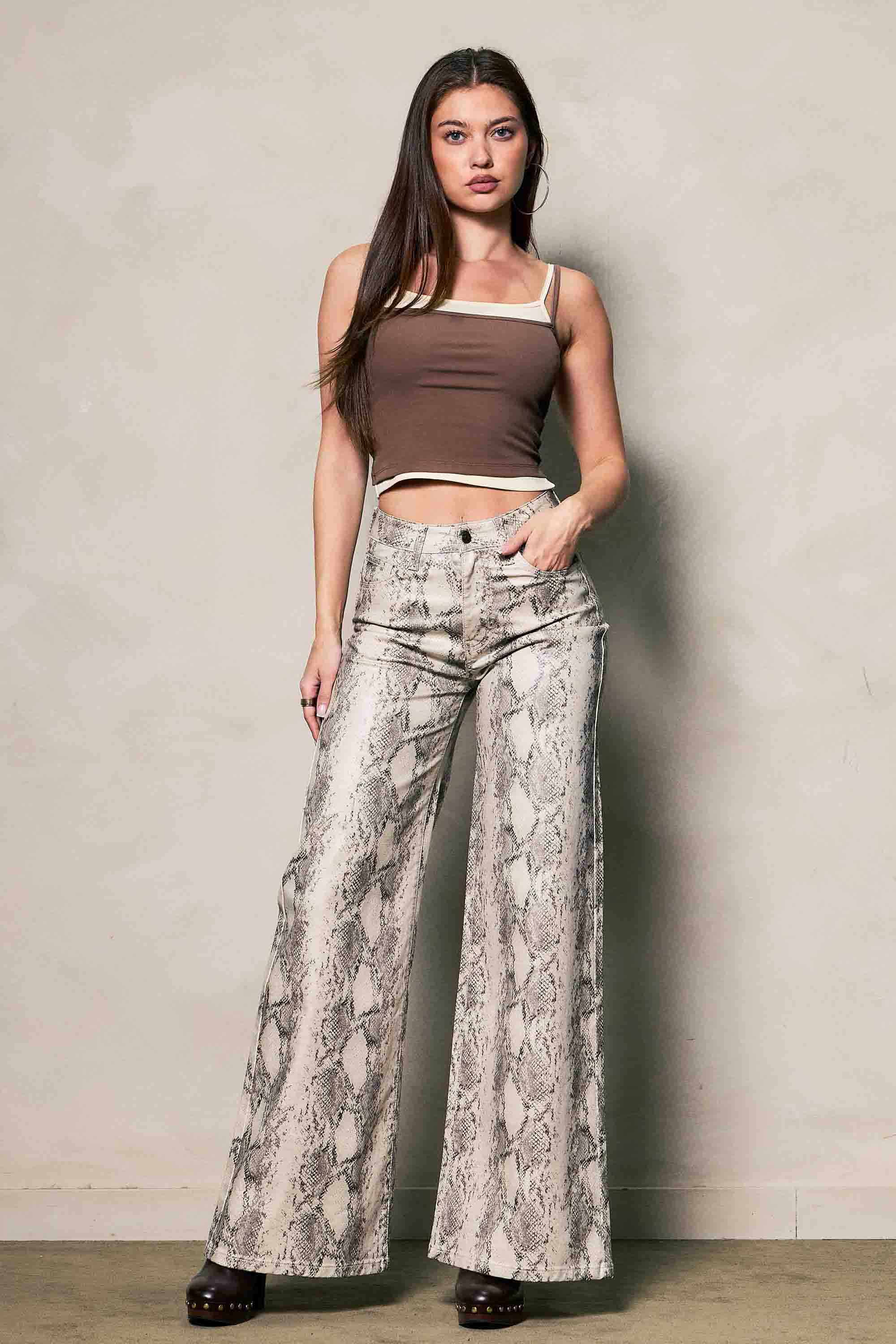 XPT615] Python Print Wide Leg Jeans – Vibrant miu